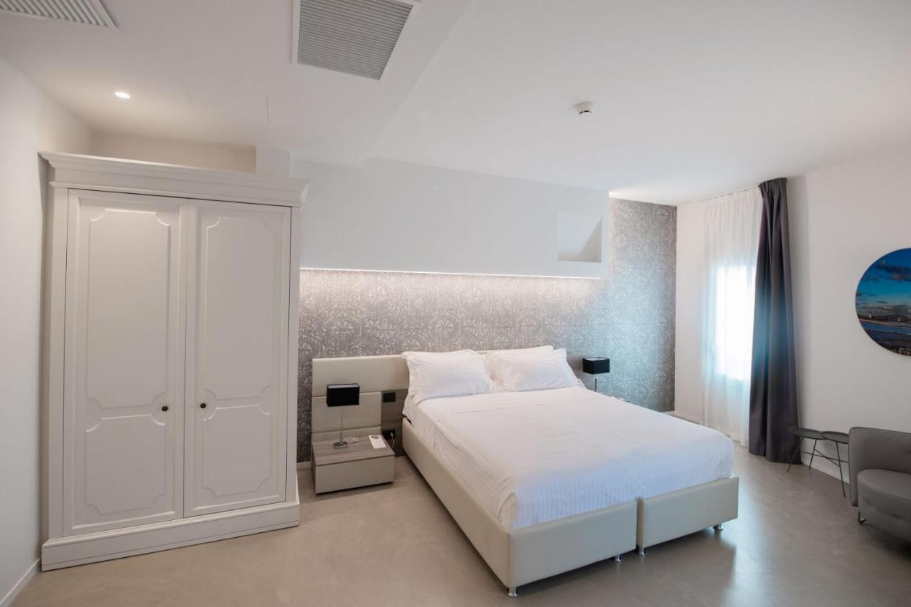 Grand Hotel Faraglioni Aci Trezza Bagian luar foto